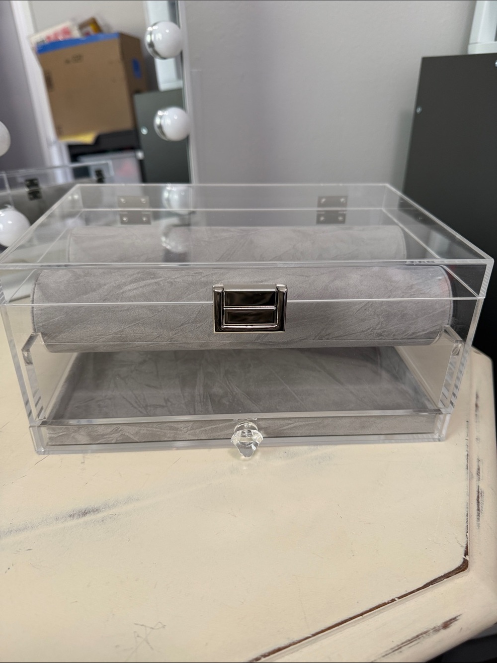 Clear Acrylic Jewelry Organizer with Gray Velvet Ring Roll - Unbranded